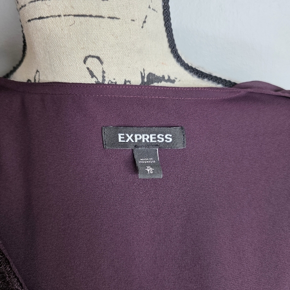 ​Express Plum Burgundy Lace Trim Surplice Peplum Blouse XL - Picture 3 of 4